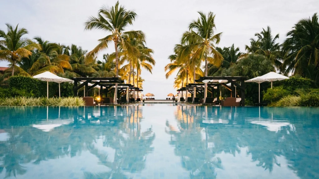 monsoon resorts in india