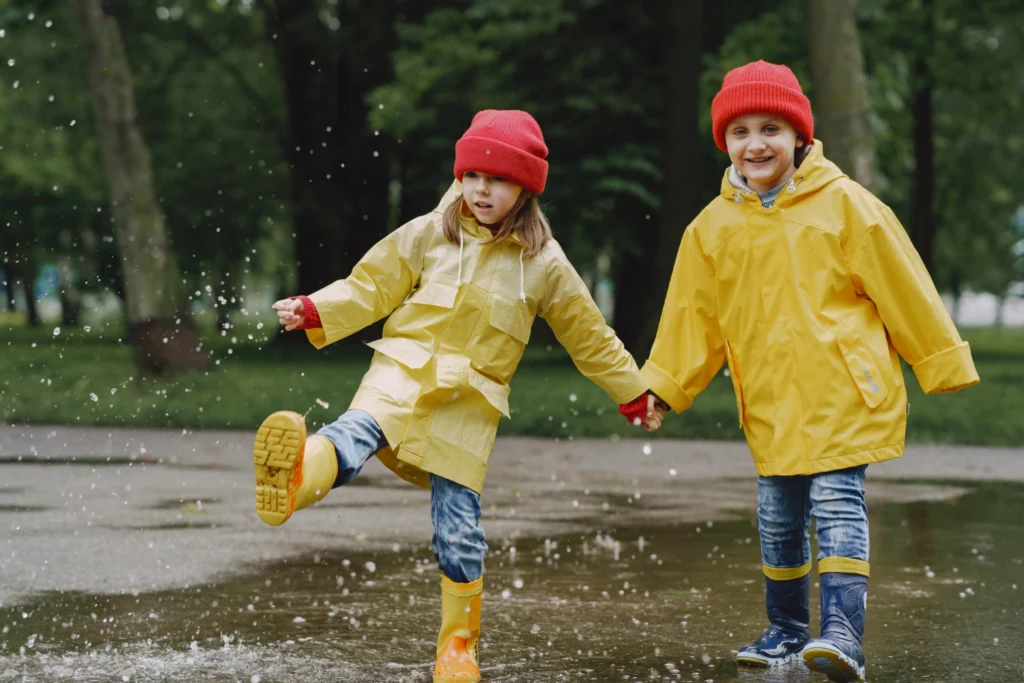 How to keep your kids healthy during monsoon season