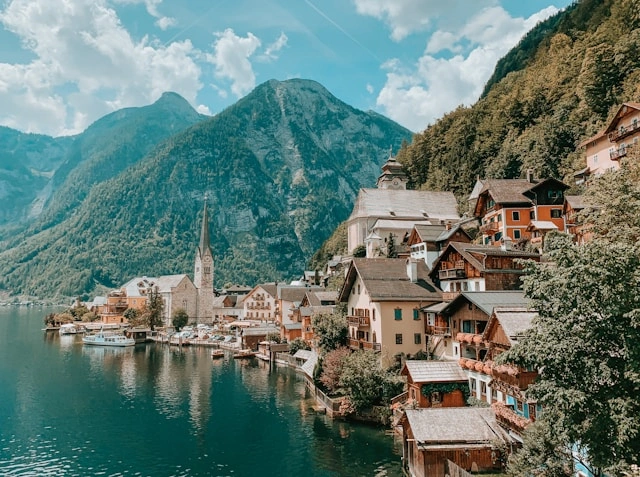 Hallstatt Region, Austria (Off-Peak)