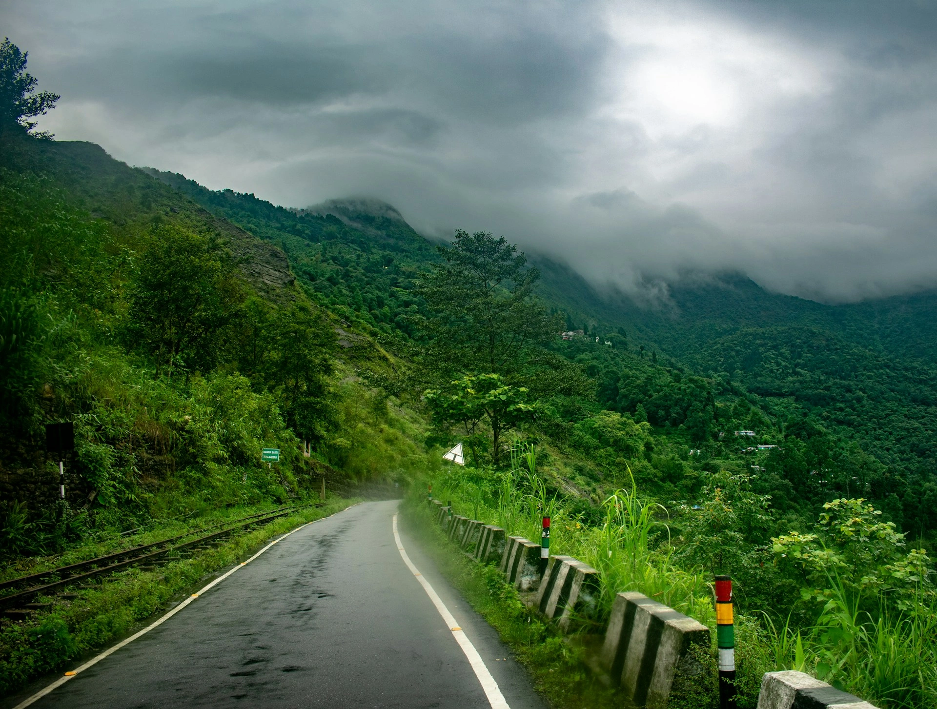 monsoon place