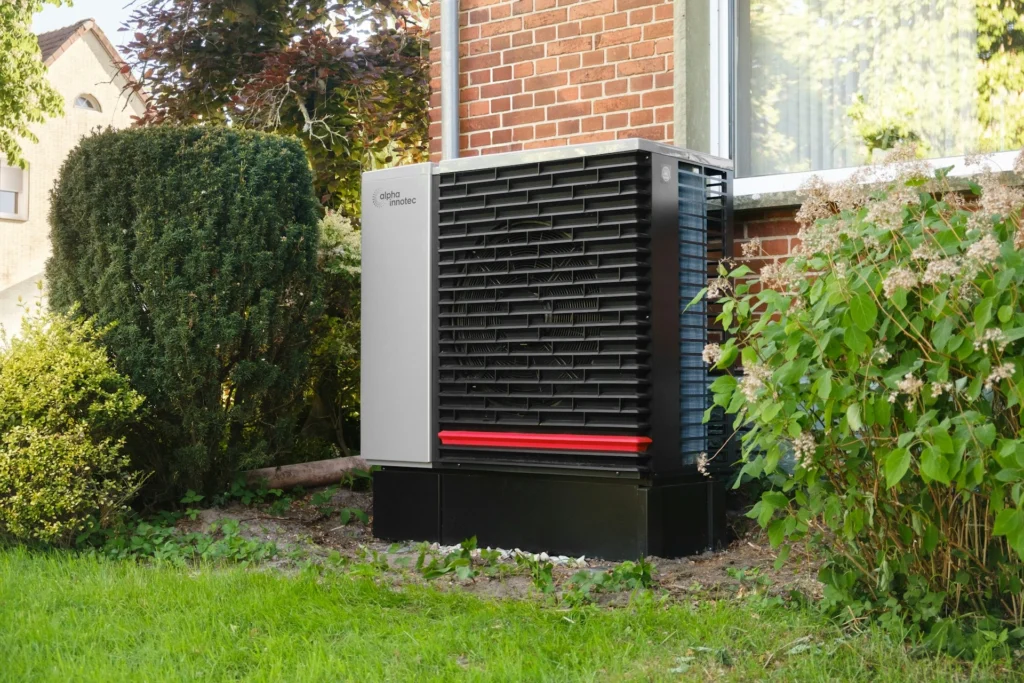 How to protect your heat pump from freezing during the rainy season