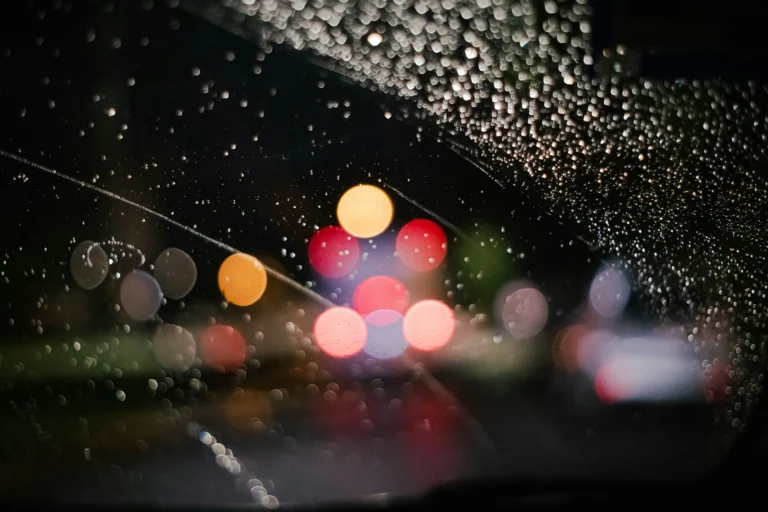 fogg on car glass